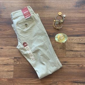 Arizona Beige Bootcut Pants ❤️